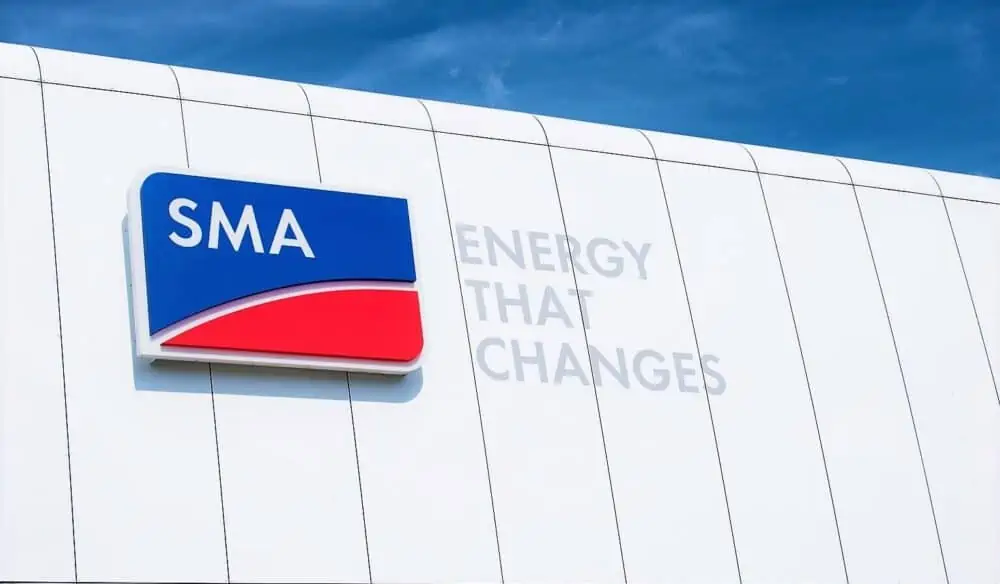 SMA-Building mit dessen logo