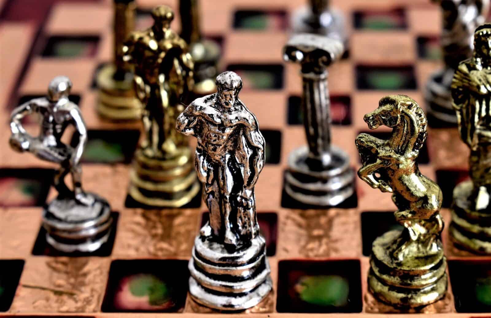 Silber Aktien, Figuren, Schach
