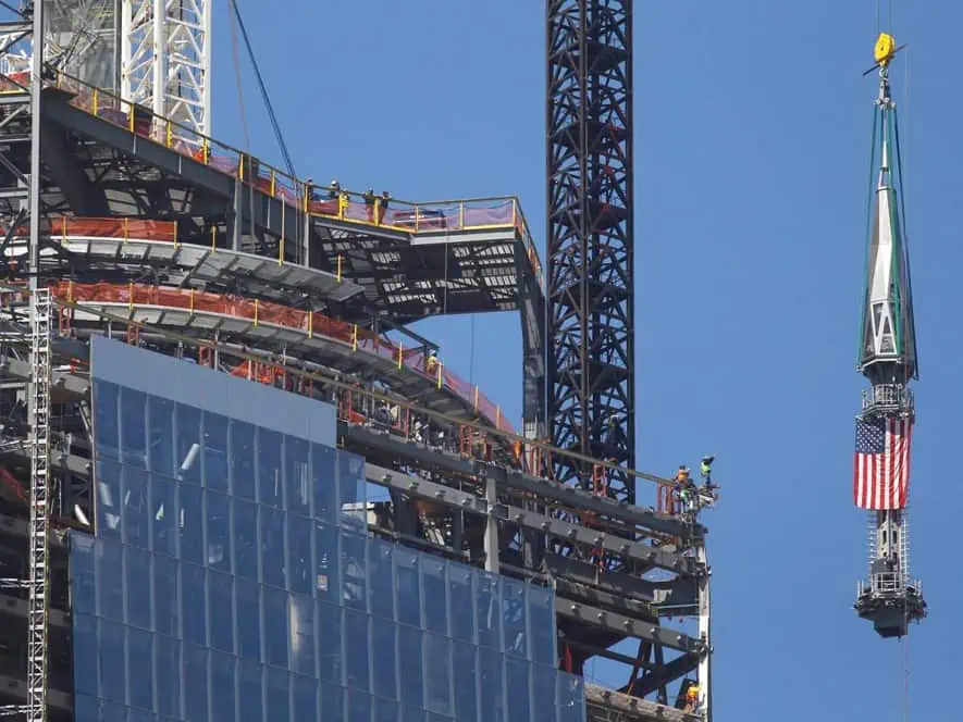 Thyssenkrupp hat im New Yorker One World Trade Center die schnellsten Aufzugsanlagen in ganz Nord- und Südamerika installiert f+r empfehlungen, Verlust des Aufzuggeschäfts